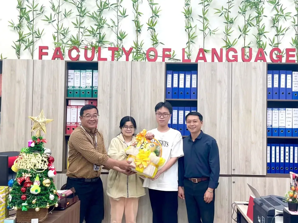 DHV - Trường Đại Học Hùng Vương TPHCM