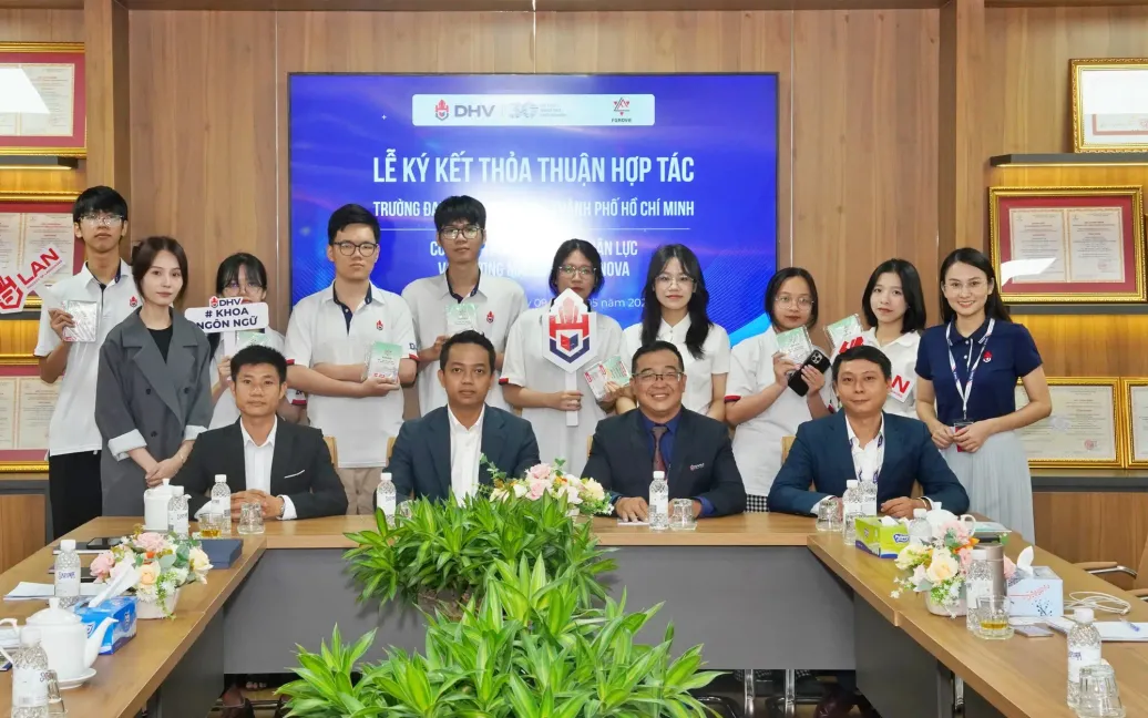 DHV - Trường Đại Học Hùng Vương TPHCM