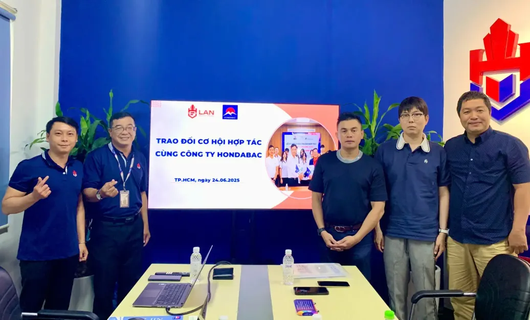 DHV - Trường Đại Học Hùng Vương TPHCM