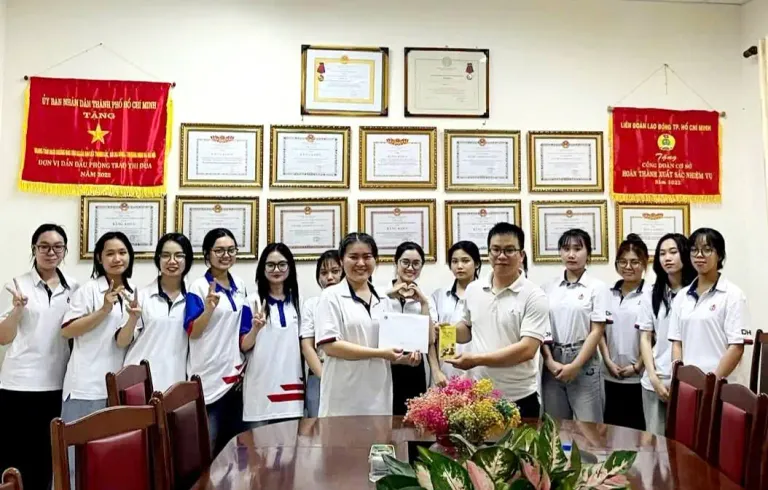 DHV - Trường Đại Học Hùng Vương TPHCM