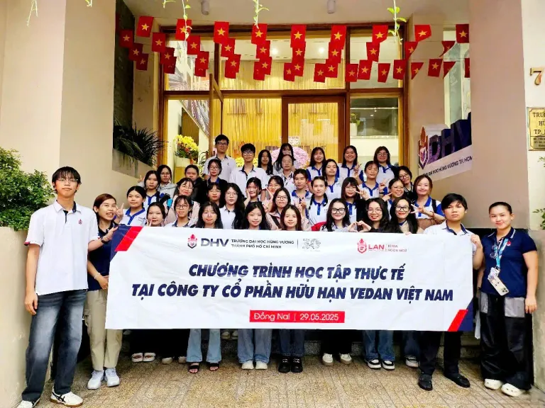 DHV - Trường Đại Học Hùng Vương TPHCM