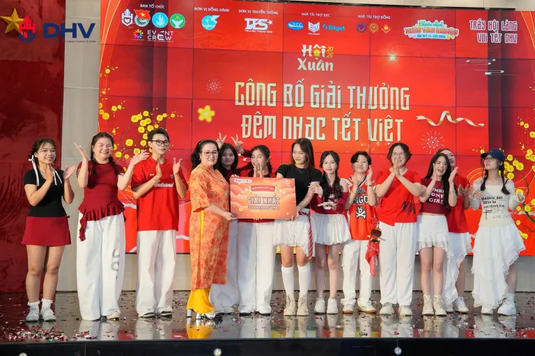 DHV - Trường Đại Học Hùng Vương TPHCM