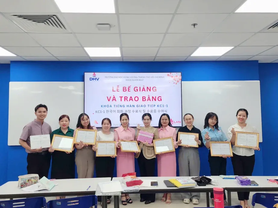 DHV - Trường Đại Học Hùng Vương TPHCM
